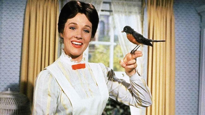 Mary Poppins stasera in tv domenica 5 gennaio su Rai 1: trama, cast e curiosit&agrave; del film con Julie Andrews