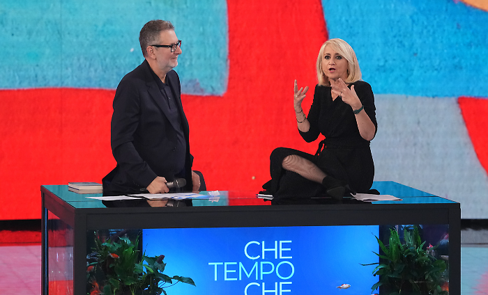 Che tempo che fa stasera in tv domenica 9 febbraio su Nove: Bill Gates e Carlo Conti ospiti di Fabio Fazio