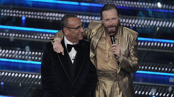 Jovanotti al Festival di Sanremo 2025 presta Gianmarco Tamberi cos&igrave;: "Ora voglio alzare un po' l'asticella, come ha fatto Amadeus con te"