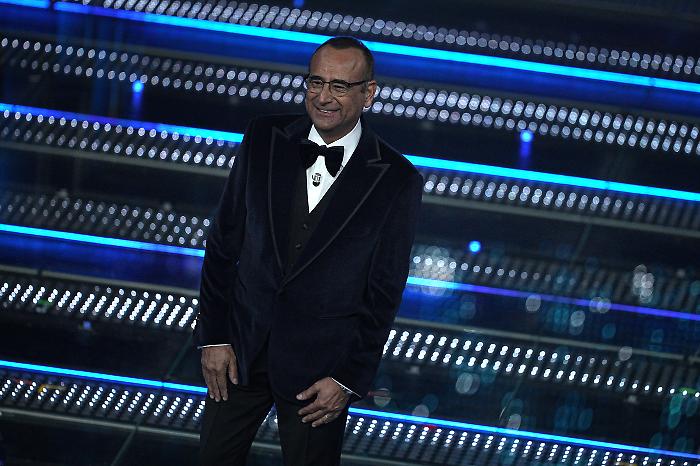 Sanremo 2025, la scaletta della seconda serata: da Elodie a Fedez fino a Willie Peyote, ecco l'ordine di uscita dei 15 cantanti