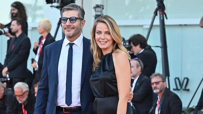 Alessandra Viero, chi &egrave; il marito Fabio Riveruzzi: dal figlio al matrimonio civile in Campidoglio a Roma