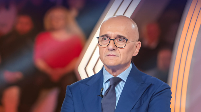 Grande Fratello stasera in tv luned&igrave; 24 febbraio su Canale 5: ecco le anticipazioni della puntata tra emozioni e scontri 