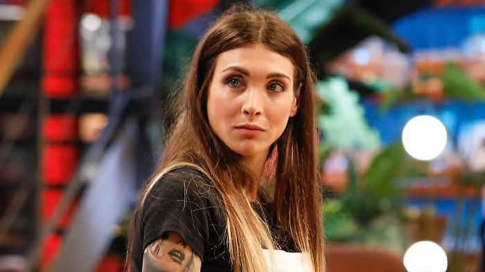 Masterchef 14, chi &egrave; la finalista Mary Cuzzup&egrave;: il passato da modella, l'esperienza in televisione, il suo percorso nella masterclass