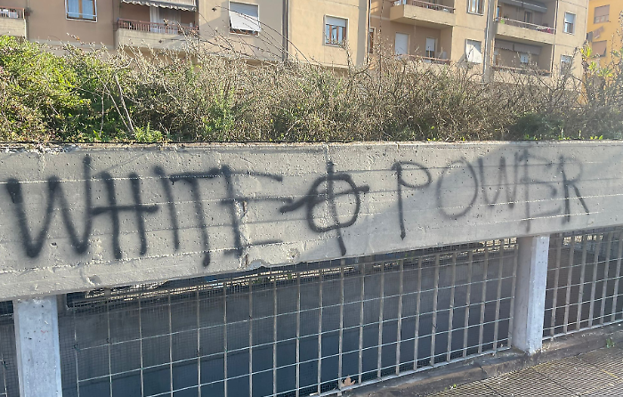 Scritte sul muro