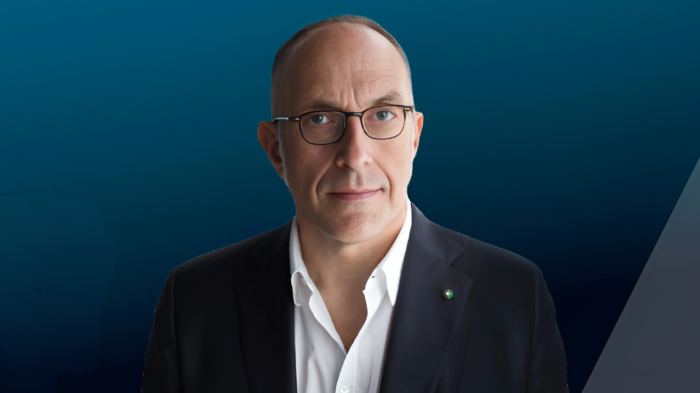 Il Cavaliere al Lavoro Francesco Casoli&nbsp;protagonista stasera in tv su Rai 3: dalla carriera alla storia dell'azienda