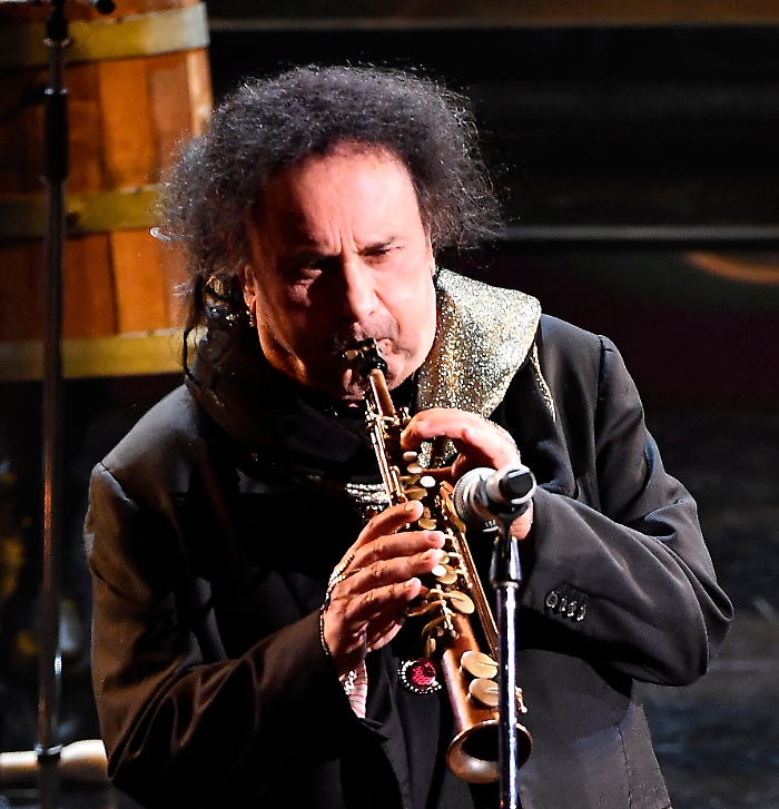 Enzo Avitabile