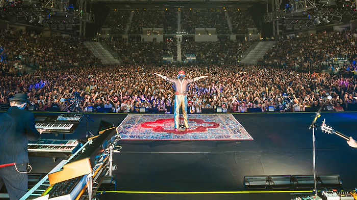 Jovanotti suona a Roma