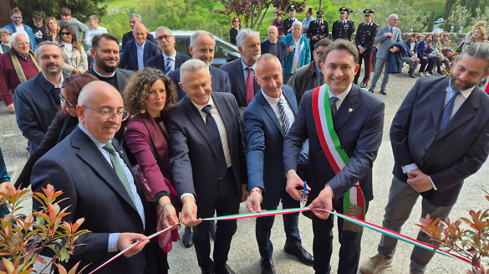 Da oggi Anghiari è una grande bottega che esalta l'artigianato locale: aperta la 50esima edizione della mostra