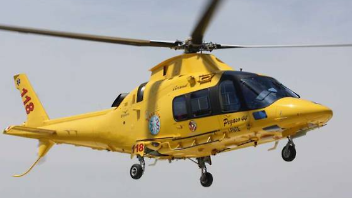 Motociclista di 49 anni ferito in un incidente: trasferito con l'elisoccorso all'ospedale di Careggi