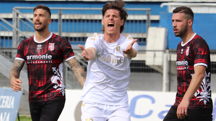Triste addio alla serie D della Sangio dopo 11 stagioni: le ragioni del tracollo. Terranuova Traiana se la gioca con il Figline ai playout