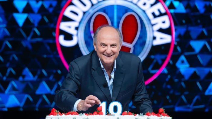 Il ritorno di Caduta Libera con Gerry Scotti arriva stasera in tv su Canale 5 con una nuova edizione tutta da scoprire
