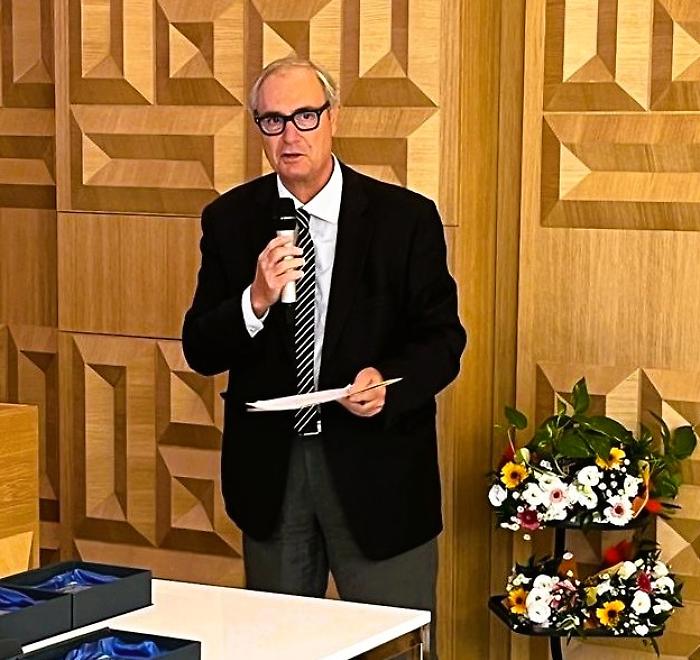 Collega geniale dal cuore nobile