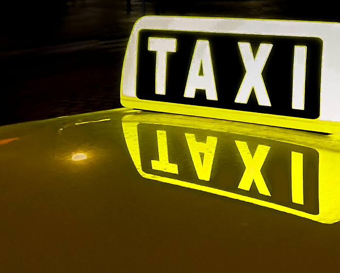 Taxi