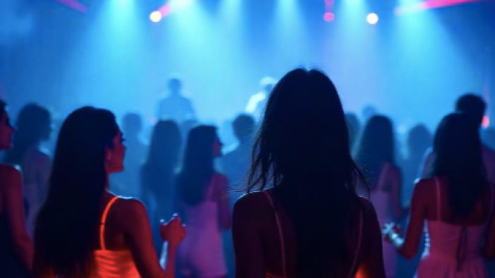 Controlli nel mondo del divertimento della notte: irregolarità anche in due locali aretini. Canone Rai non pagato, omessi scontrini e alcol a minori