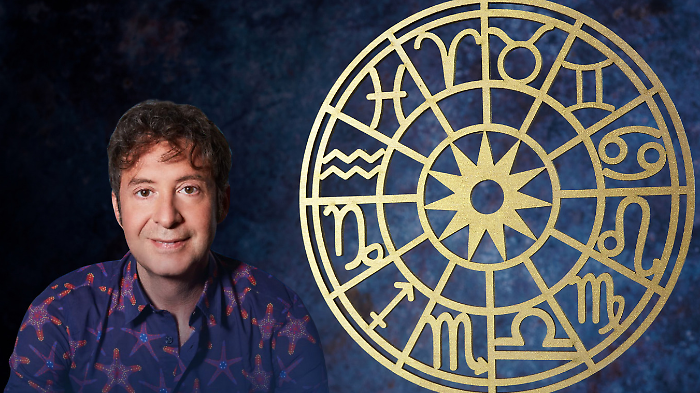 Arriva l'oroscopo di Simon & the Stars per il mese di giugno 2025, scopri come sar&agrave; la tua estate: novit&agrave; per Scorpione, Capricorno davanti a un bivio