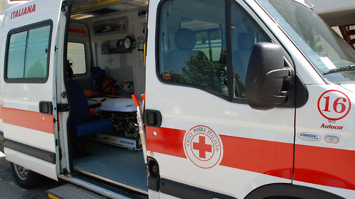 Motociclista di 75 anni ferito in un incidente stradale a Terranuova Bracciolini