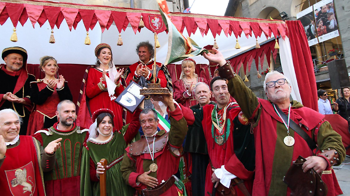 Archidado, il rione di San Marco in Poggio spezza il digiuno lungo 15 anni e conquista la verretta d'oro