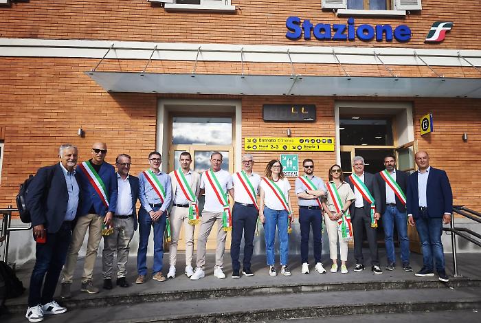 Protesta sindaci Valdarno
