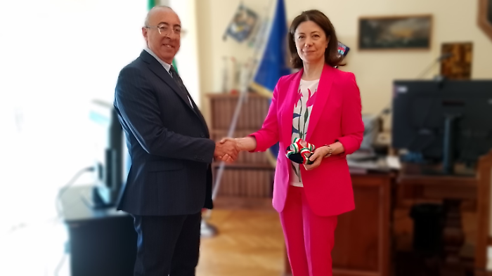 Il questore Maria Luisa Di Lorenzo si congeda, il saluto del prefetto Di Nuzzo e il grazie della comunità aretina