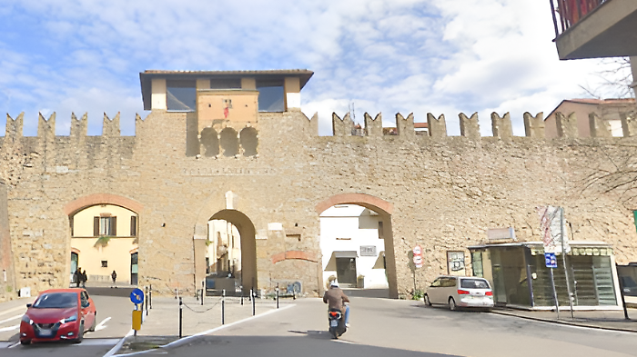 Porta San Lorentino