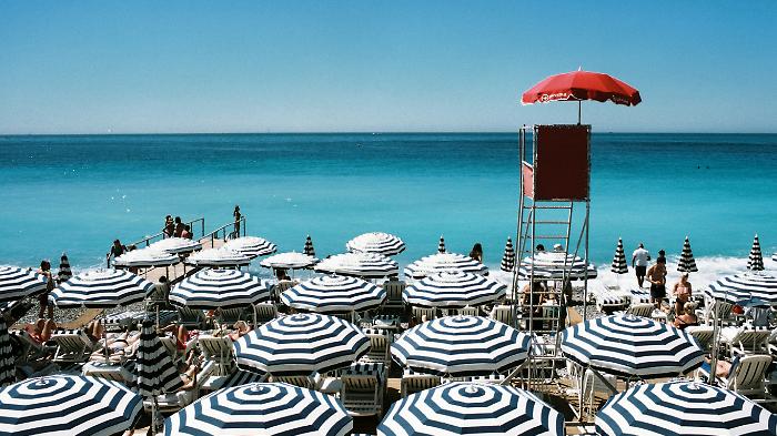 Perch&eacute; il mare stanca? Scopri le vere cause della spossatezza dopo una giornata in spiaggia