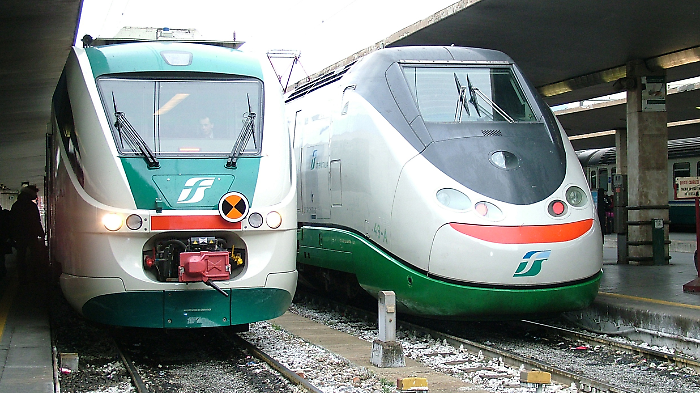 Treni regionali sulla Direttissima. Ceccarelli e De Robertis: "L'Autorità di regolazione dei trasporti ufficializzi la proroga"