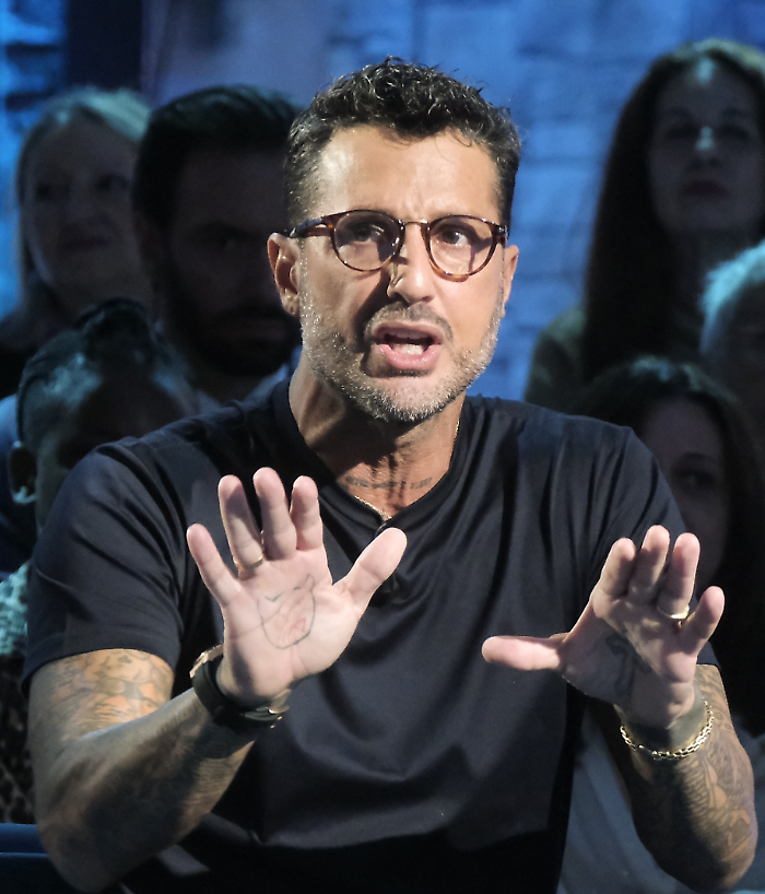 Delitto di Garlasco, l'intervista di Fabrizio Corona all'avvocato di Sempio a Lo Stato delle Cose