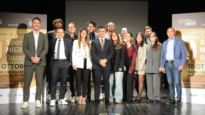 La cerimonia degli Sport marketing awards al Festival del calcio italiano: assegnati 40 riconoscimenti