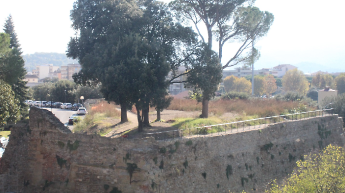 Svolta per i giardini di Poggio del Sole: ripartiti i lavori, obiettivo apertura nei primi mesi del 2026