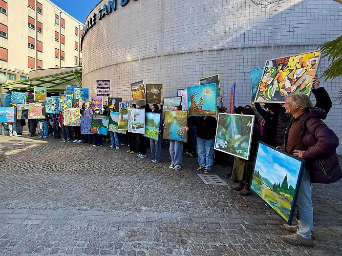 I quadri donati all'ospedale di Arezzo