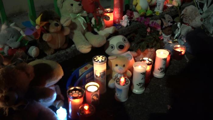 Leo e la morte all'asilo a soli due anni. Cercare la verità per non smarrirsi del tutto nel buio