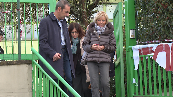 Il procuratore Dito all'asilo