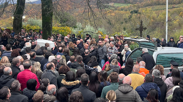 Il funerale a Romena