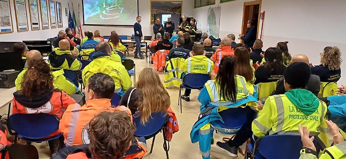Come cercare le persone scomparse, corso di formazione per i volontari: "Risorse fondamentali per la Protezione civile"