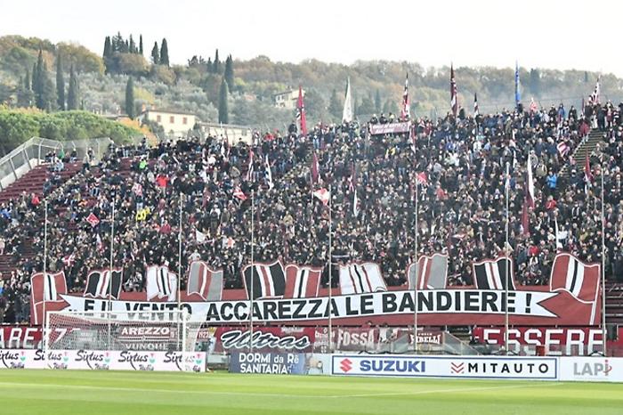 La foto dei tifosi contro la Samb