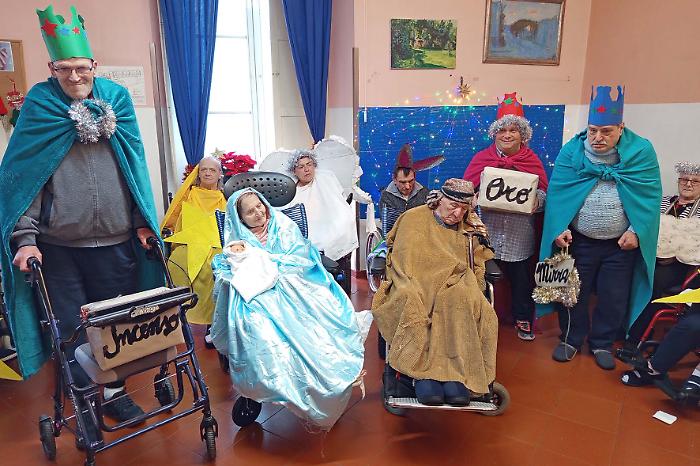 Gli ospiti della Casa di Riposo