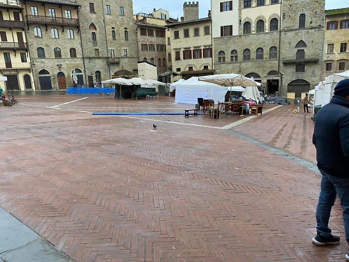 Piazza Grande deserta