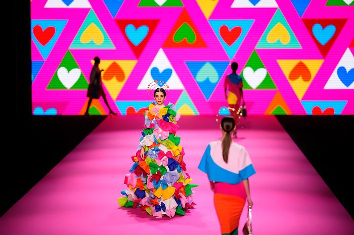 Il mondo del lusso volta pagina, il 2026 anno della ripresa. La nuova sfida di Prada al centro del nuovo ciclo