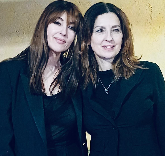 A pranzo con Monica Bellucci. Amici e familiari tra gnocchi ai funghi, arrosto e tiramis&ugrave;. Sobriet&agrave;, eleganza italiana e un tocco francese