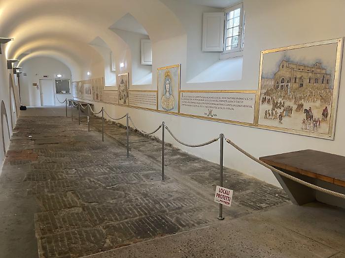 Il corridoio della Madonna del Conforto