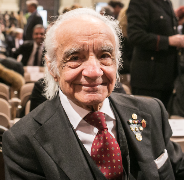 Morto Antonino Zichichi, il fisico aveva 96 anni. L'uomo che aveva sfidato il mondo delle superstizioni