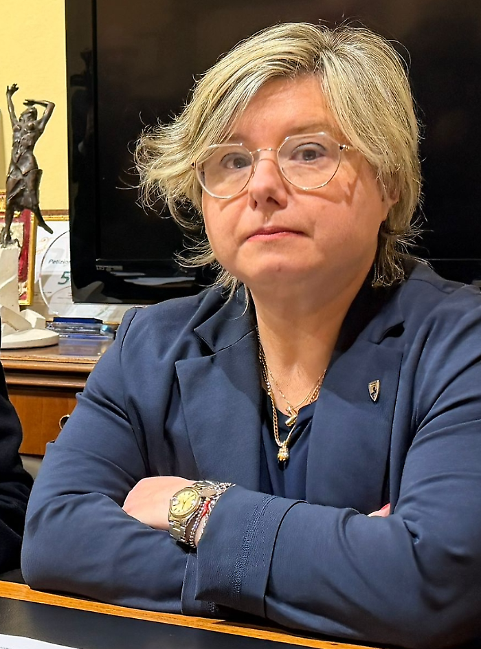 "Quali attivit&agrave; nel centro islamico? Diffuso il messaggio di uguaglianza tra uomini e donne? E il rispetto delle leggi?". Le richieste ufficiali di chiarimento del vicesindaco Lucia Tanti