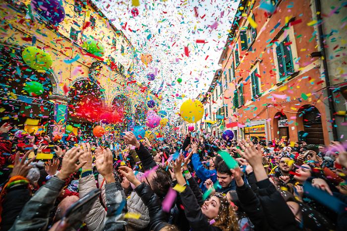 Carnevale, il cantiere vincitore dell'edizione dei record. Il sindaco: "Ottenere il riconoscimento dell'Unesco"