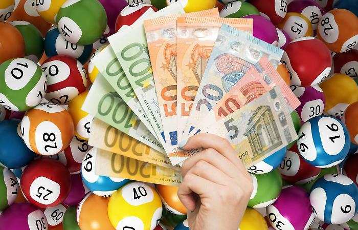 Lotto, i numeri che pagano oggi, marted&igrave; 3 marzo. Continua la caccia al 55 su Cagliari