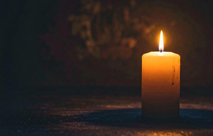 Muore a 15 anni per un malore. Arresto cardiaco davanti ai familiari. Inutili i soccorsi