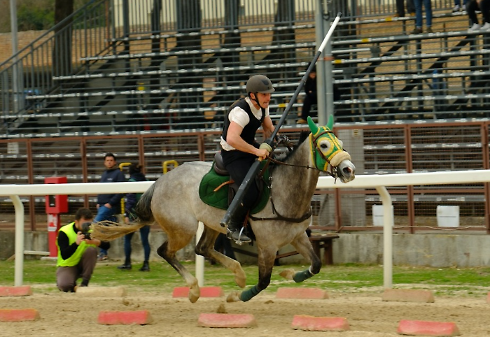 Super Rauco ad Ascoli, doppio podio al Torneo Storico Citt&agrave; della Quintana. Battuto solo dal fenomeno Innocenzi
