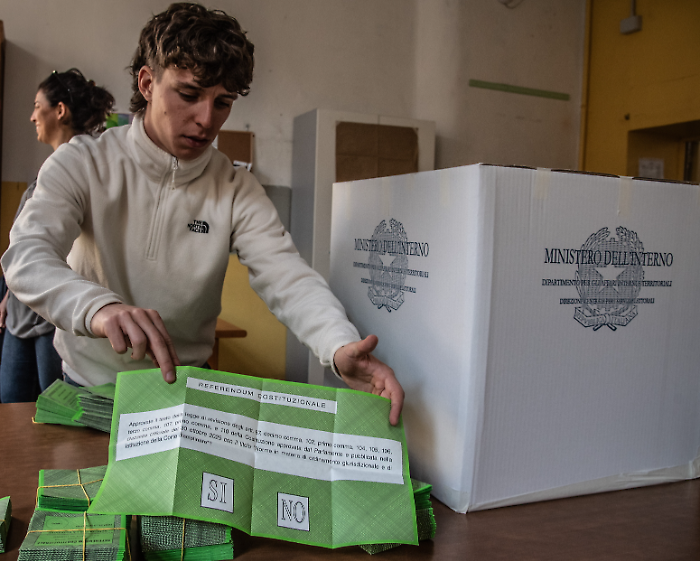 Referendum, urne aperte dalle 7. Le ragioni del S&igrave; e quelle del No. 
