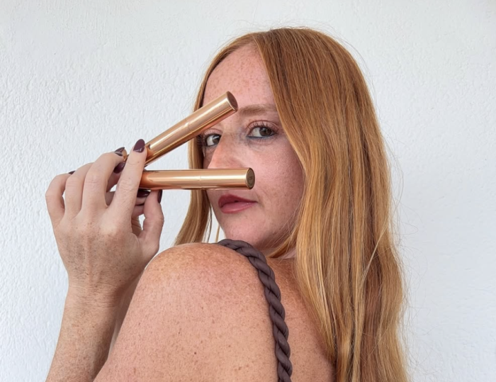 Anna Mineo a Da noi a ruota libera, chi &egrave; la ragazza che ha deciso di farsi amputare il piede malato e sogna le Paralimpiadi di Los Angeles. La malformazione trasformata in super potere