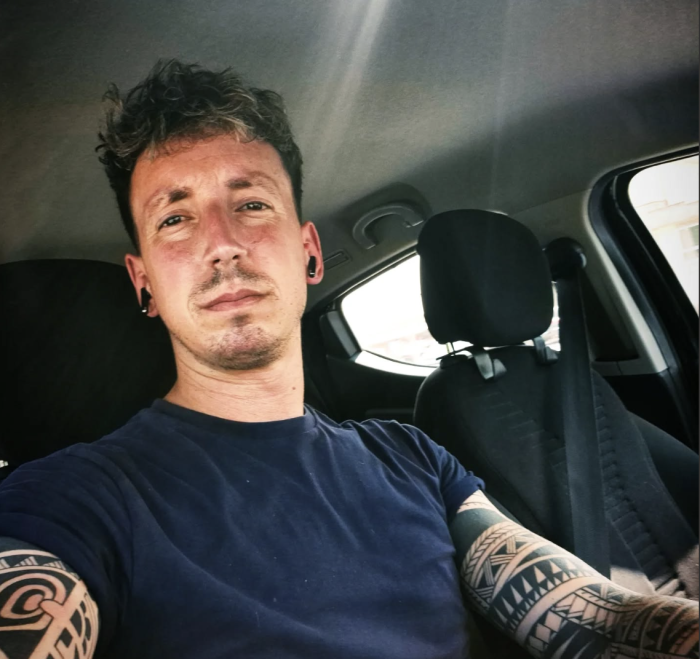 Tragico incidente stradale, marted&igrave; l'addio a Nicola Brizzi. Si indaga sulle cause del fuori strada