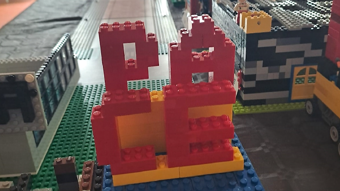 Sfoglia l'inserto Scuola & lavoro del Corriere di Arezzo. Gli studenti incontrano le aziende: le iniziative di Cna e Confartigianato